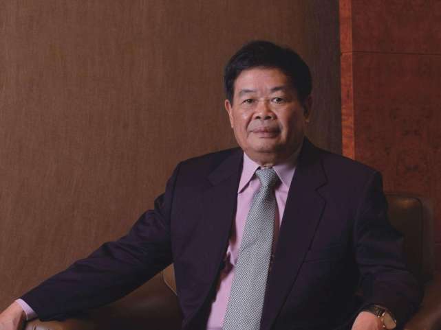 曹德旺：我捐了百亿还有百亿，儿女不退美国国籍，不能继承我遗产