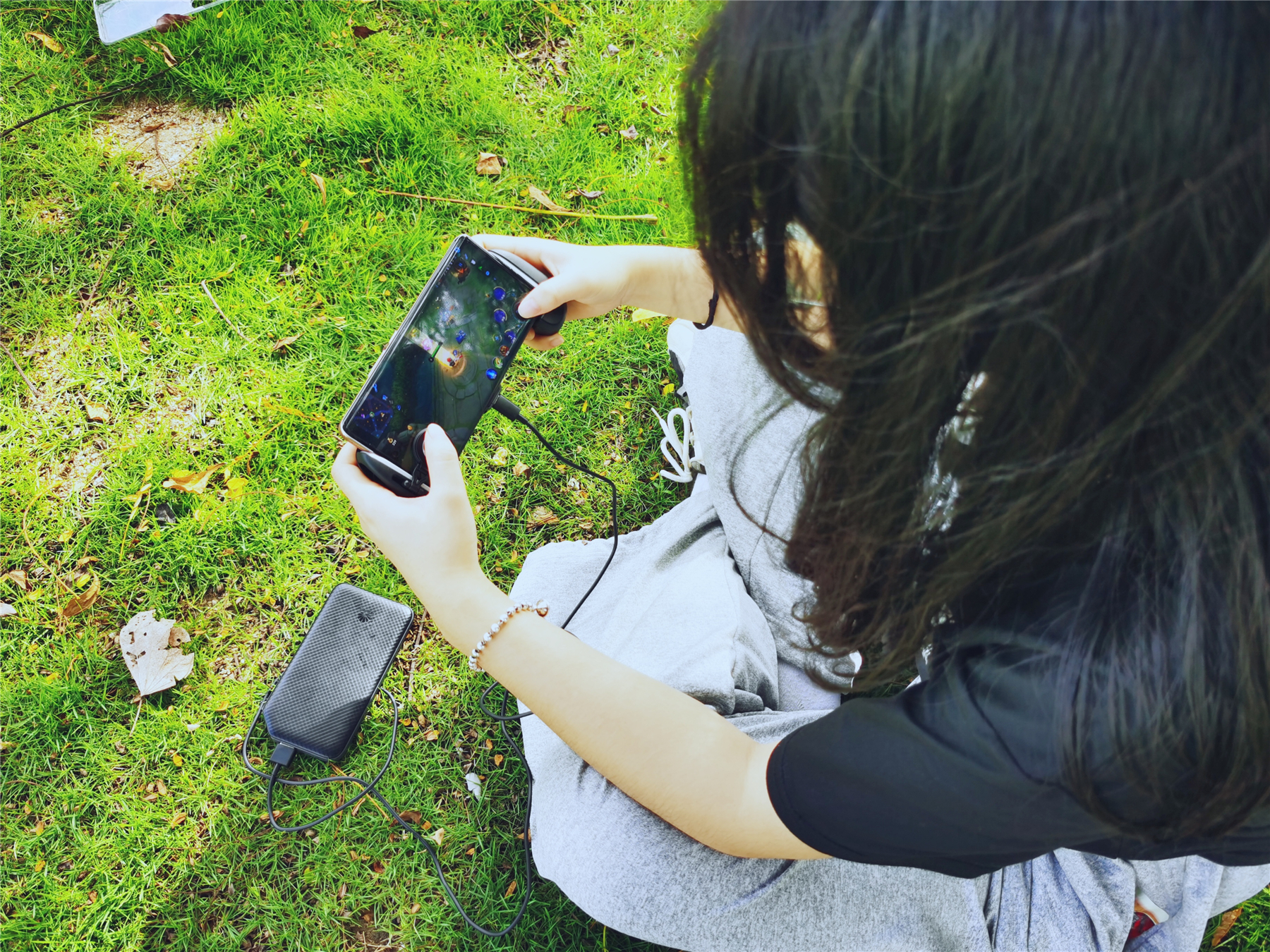 游戏好搭档 盖世小鸡GameSir F8 Pro半导体散热手柄