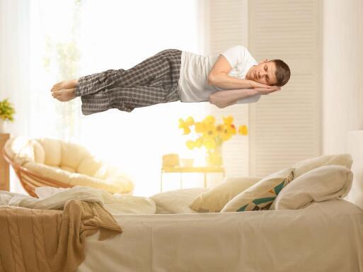 睡觉老做“噩梦”需留意，小心身体可能有这5种疾病，别轻视