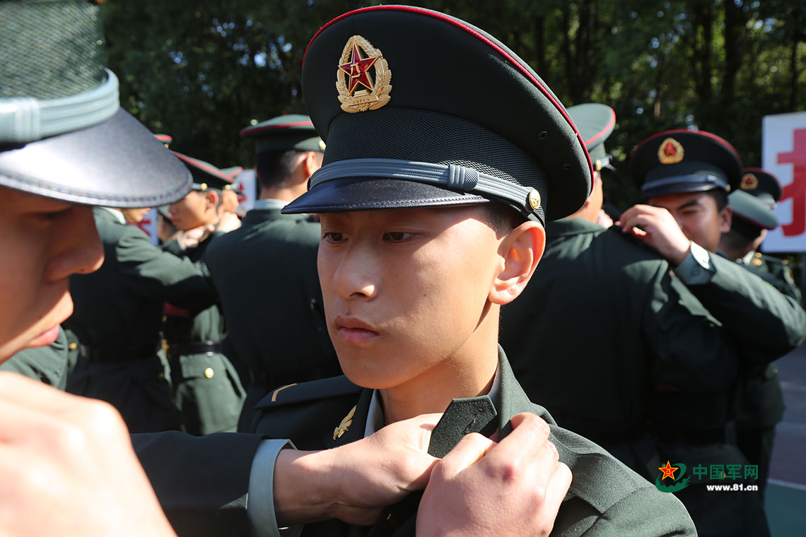 對祖國的承諾：祖孫三代跨越74年從軍接力