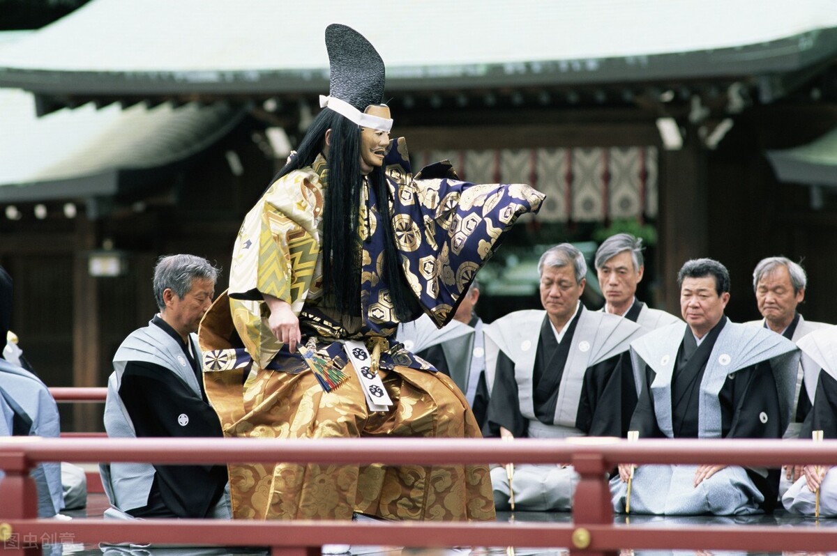 日本小鮮肉文化風靡一時，歪風文化當道，背後竟是美國的政治陰謀