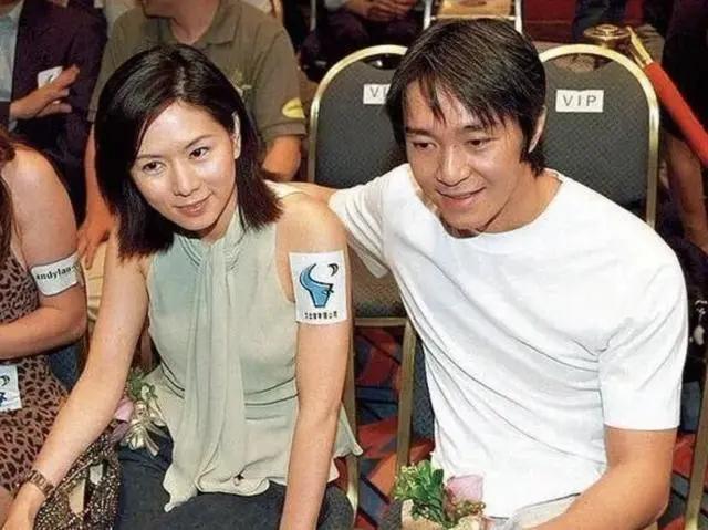 “情场鬼见愁”周星驰的心酸情史，和被他狠狠伤害的4个女人
