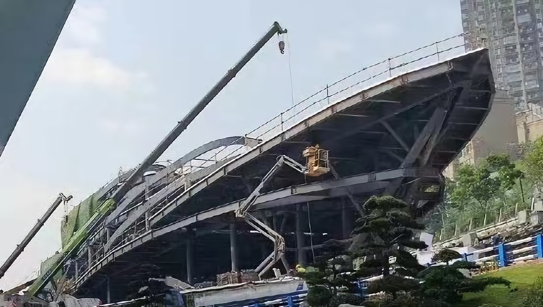 刷屏朋友圈，引发重庆市民围观，166舰陈列展开放，详细攻略来了