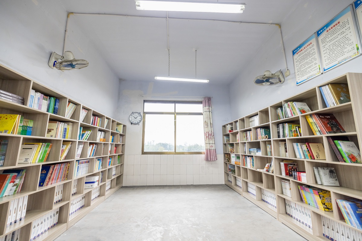 2020年瑞士美度表慈善公益行走进重庆梁平