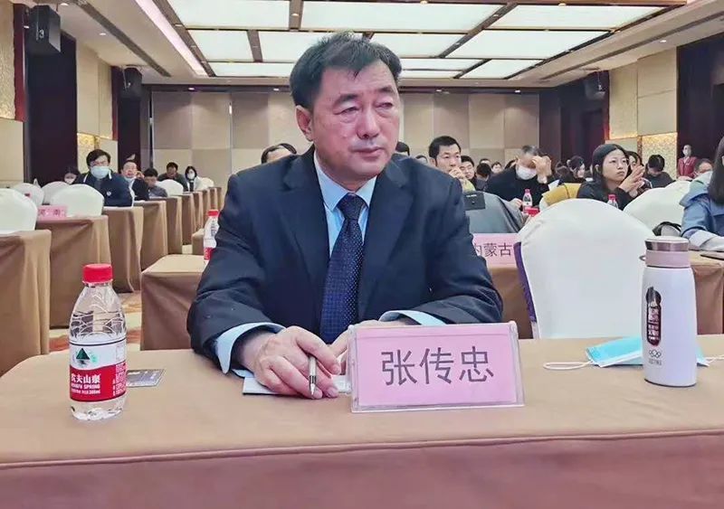 張傳忠在：“國家耕地質(zhì)量監(jiān)測評價與建設(shè)保護培訓(xùn)班”做專題報告