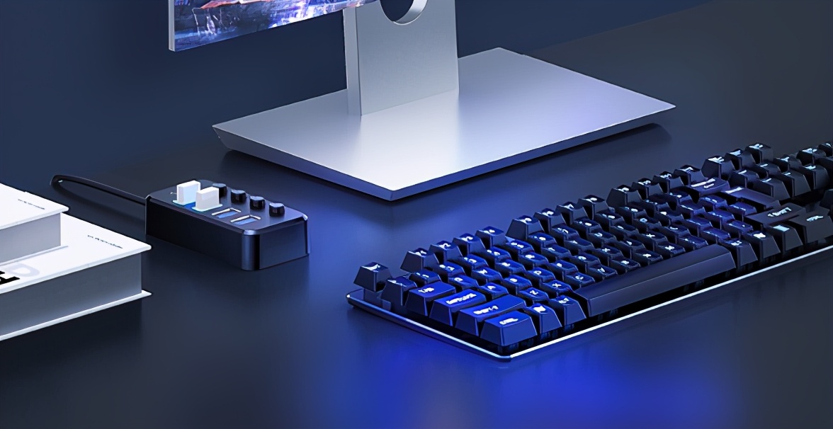 奥睿科分线器轻体验：独立分控、LED灯、USB3.0统统安排