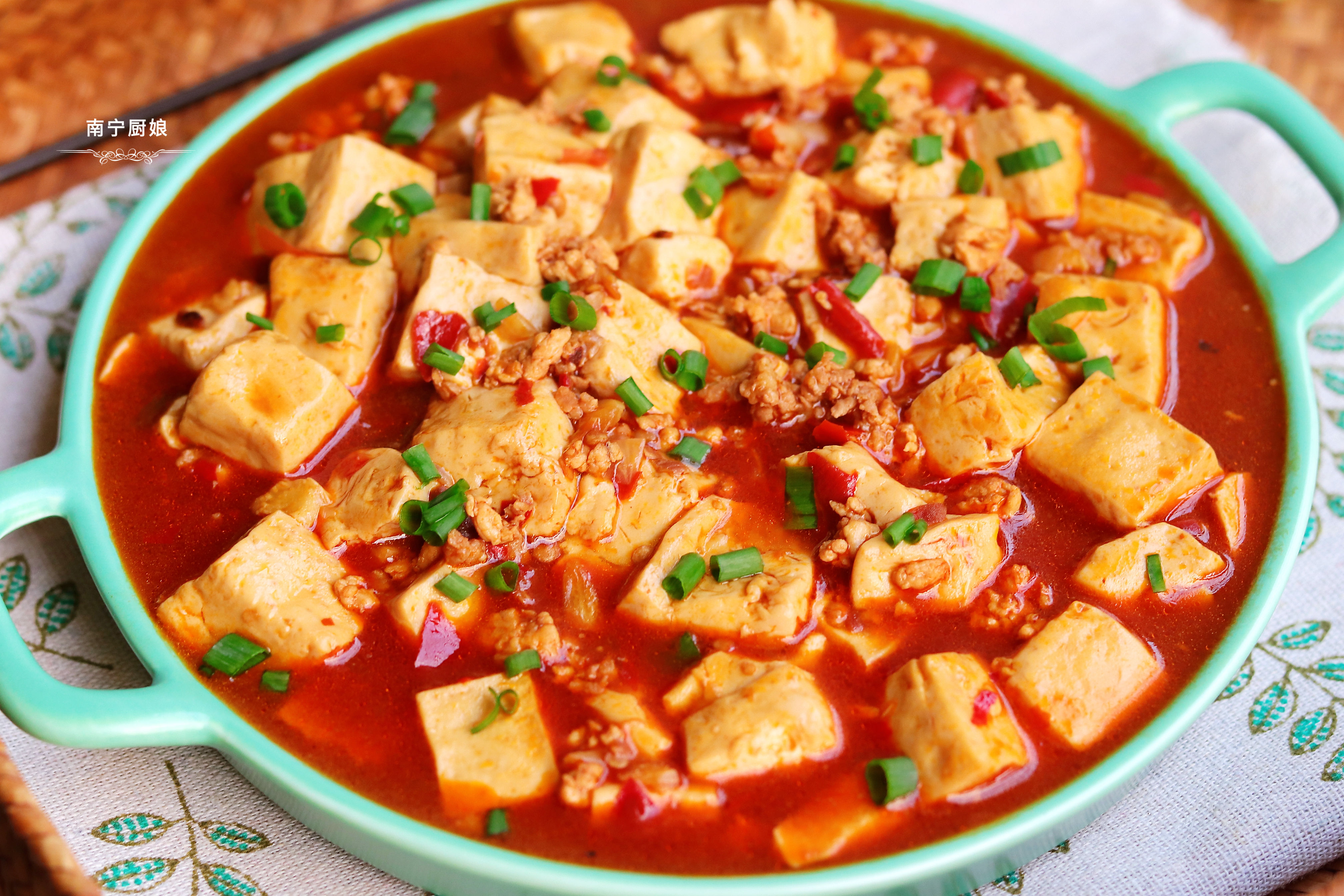 豆腐最饞人的做法，我家一周要吃5次才過癮，每次做一鍋飯不夠吃