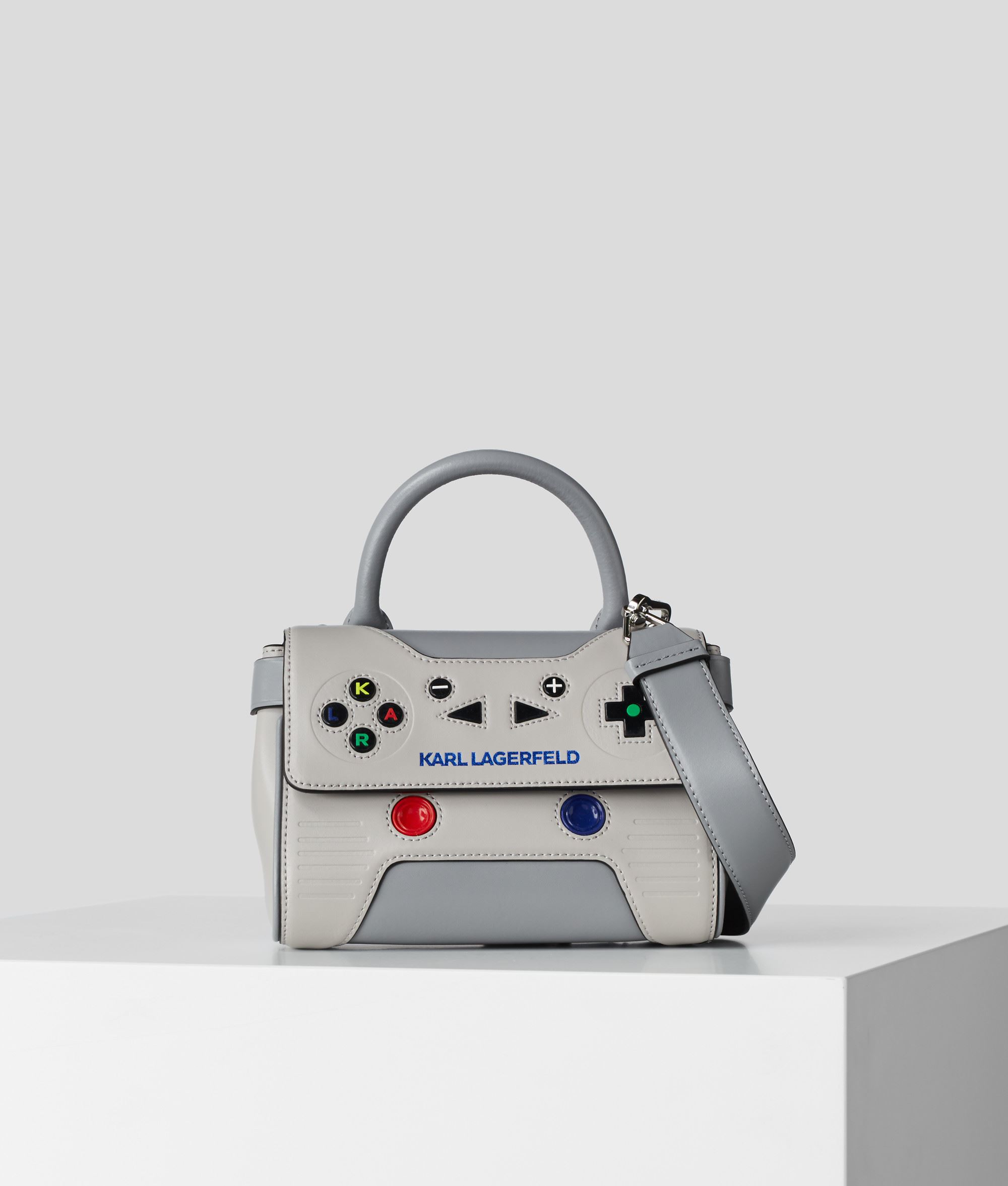 风格自定 春日焕新KARL LAGERFELD 2021春季