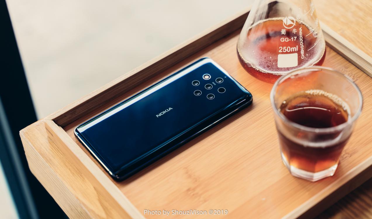 Nokia 9 PureView，拍照旗舰里有点偏科的选手