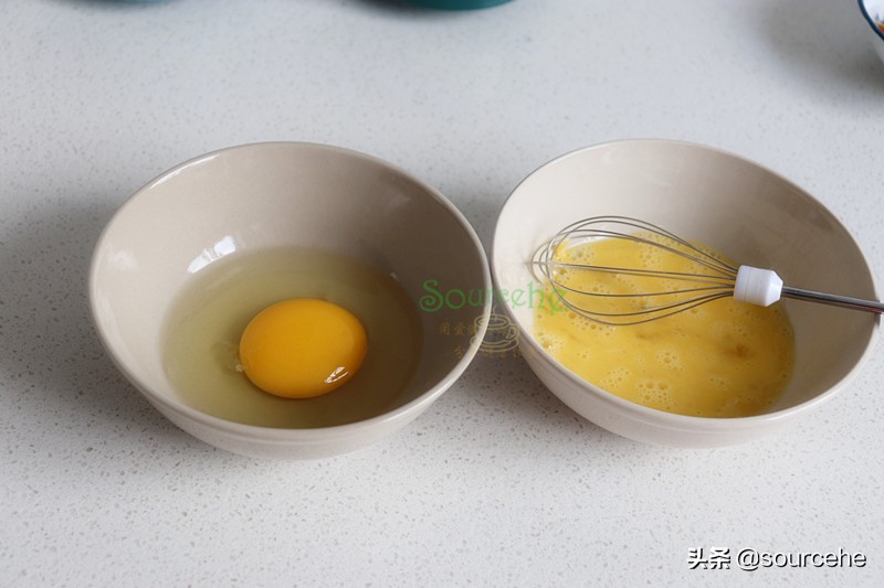 蒸鸡蛋时多加一步，鸡蛋又嫩又滑无蜂窝，鲜香味美，孩子爱吃