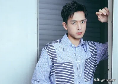 李现发文再次怒斥私生，希望多重视艺人的作品，别让追星变成贬义