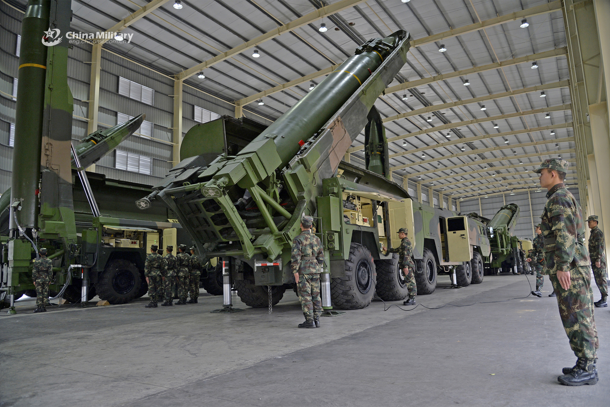 武力威胁中国要适度，否则将引发世界大战！美智库对拜登发出警告