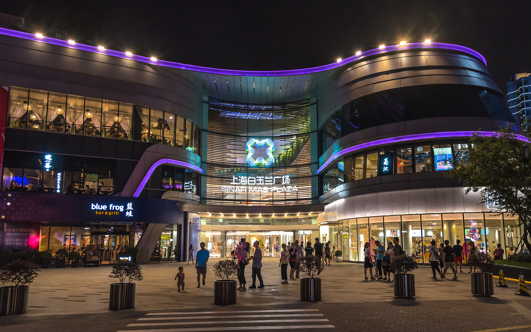 上海浦西第一高楼背后：华裔老板曾为印尼首富