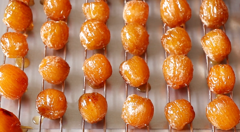 外面卖15一袋的蜜枣，教你在家做，软糯香甜，学会不用再去买了