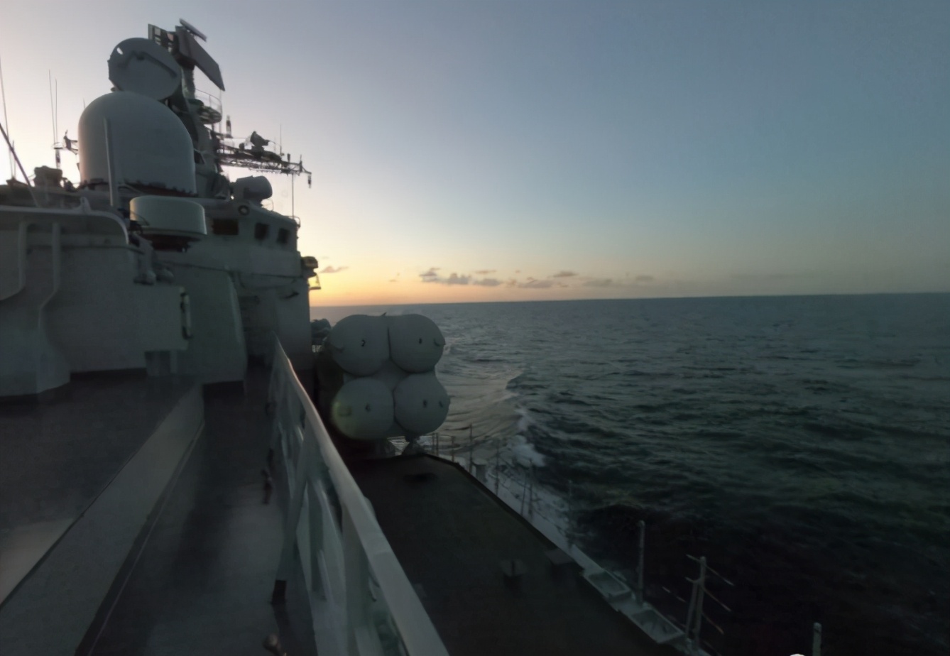 ����������̨�����죬����������ս���Ⱥ�������ž��������Դ�