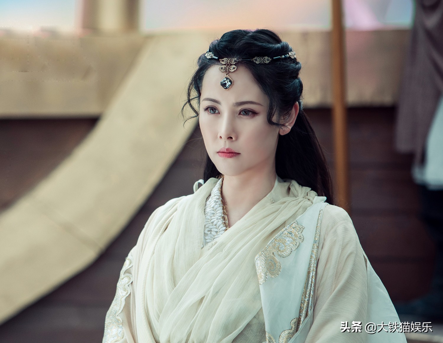 8位演“金花婆婆”的女星，谁撑住了“第一美人”人设，谁在凑数