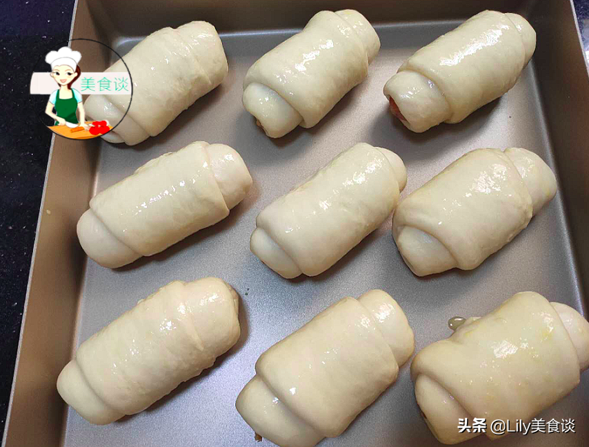 想吃面包不用去买，自己在家做，跟买的一样美味，大人孩子都爱吃