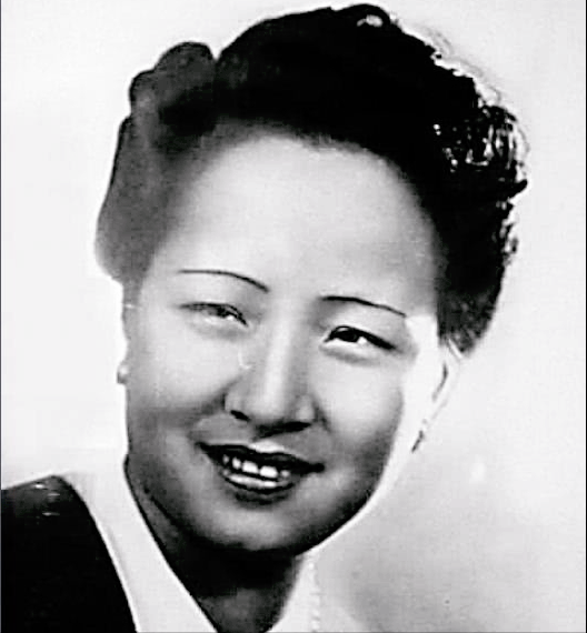 一位中國女人，在二戰時營救上百人，卻在法庭上替納粹軍官求情