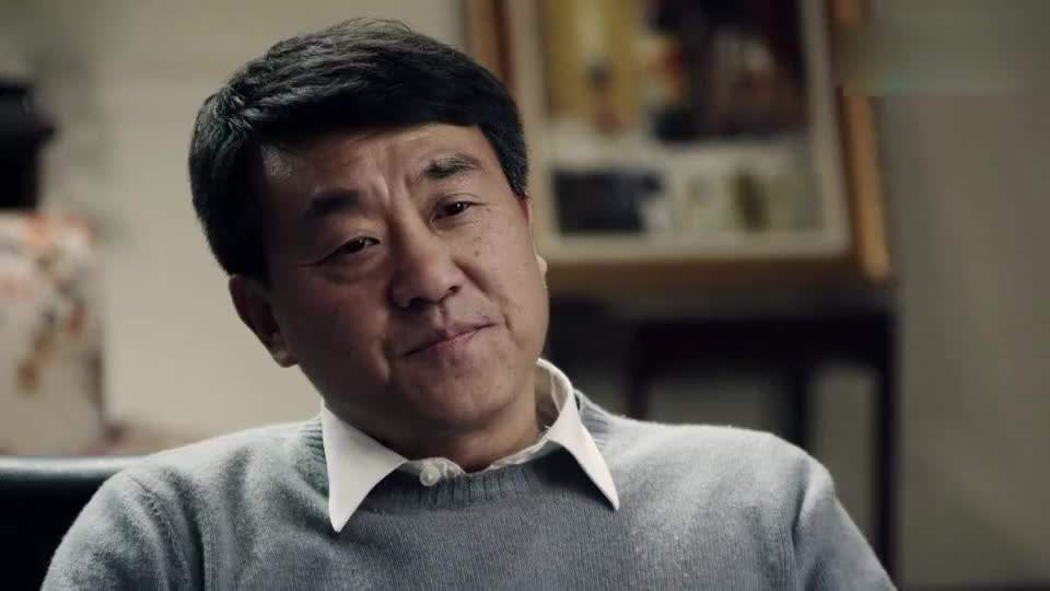 何冰《后浪》激情演讲，结果被骂的体无完肤，