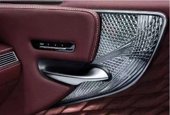 人总要有梦想 来看看这三款百万级豪车