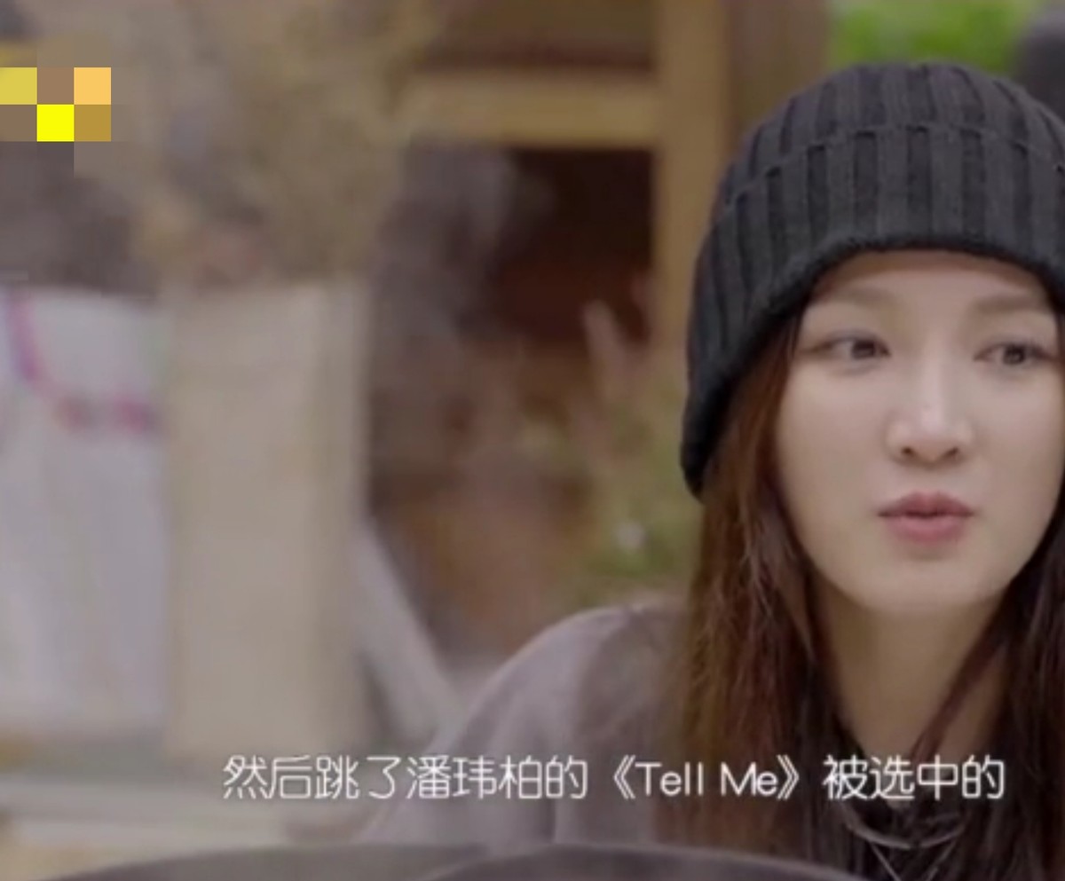 潘玮柏带娇妻现身演唱会，坐最后一排戴口罩好低调，力破离婚传闻