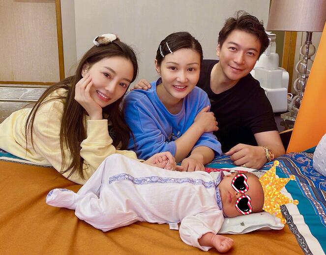 李小璐为了澄清绯闻，跑到马智宇家看孩子，与对方只是姐弟关系