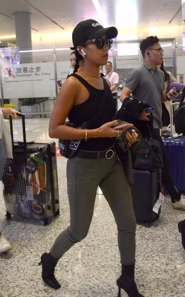 Restaurant of ease of auspicious gram Juan by come across, be caught to be patted resemble a small atomy, be had 1 meter by doubt 5? 