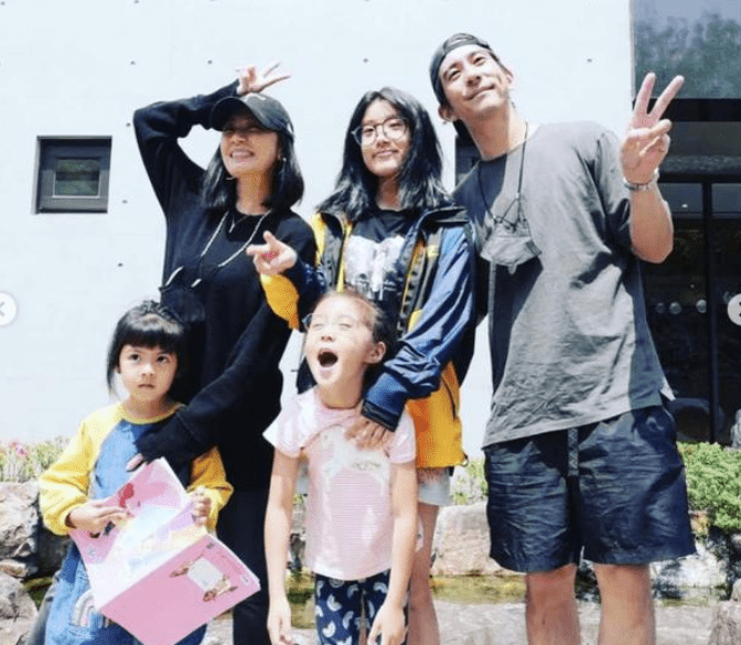 贾静雯大女儿遭陌生人威胁！言语粗俗不堪入目，目前已报警处理