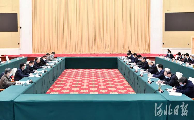 最后疯狂！刚刚，特朗普突然封杀支付宝、微信