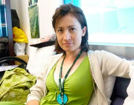 民進黨政客可真忙，美國豬肉還沒吃上，又開始搶購澳大利亞紅酒了