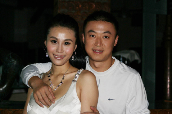 被前妻告上法庭，花千万离婚的马琳，如今二婚后过得怎样了？