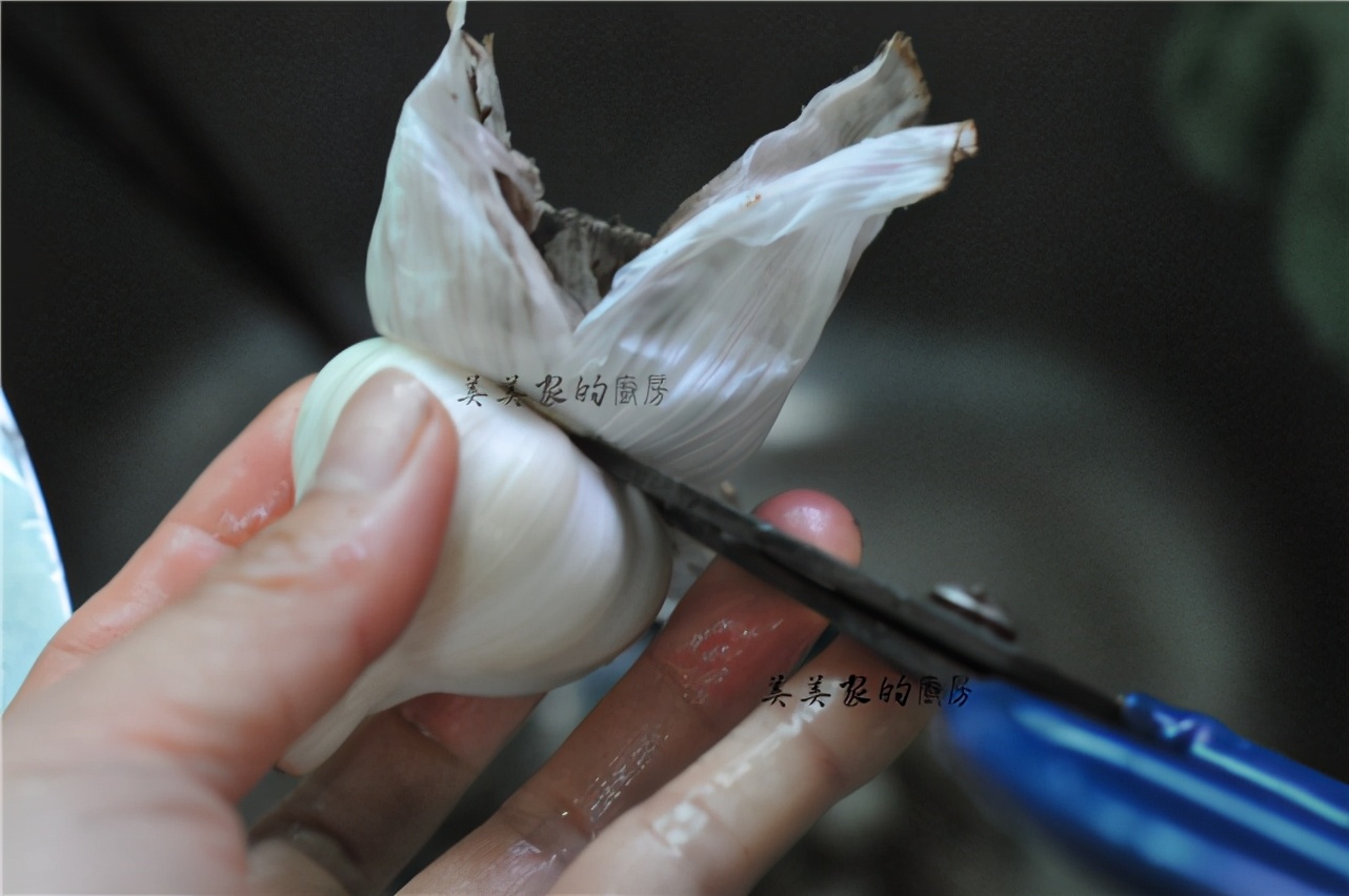 春天遇到算你有口福，一定別忘了多買點，連皮烤一烤，太解饞了