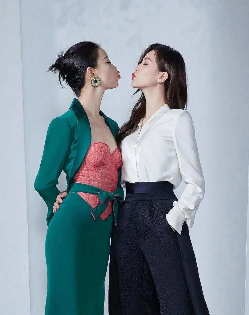 刘诗诗倪妮双姝合璧，都难超张曼玉版《流金岁