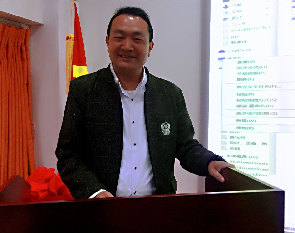 庆祝中国共产党成立100周年红色展演活动组委会在昆明挂牌