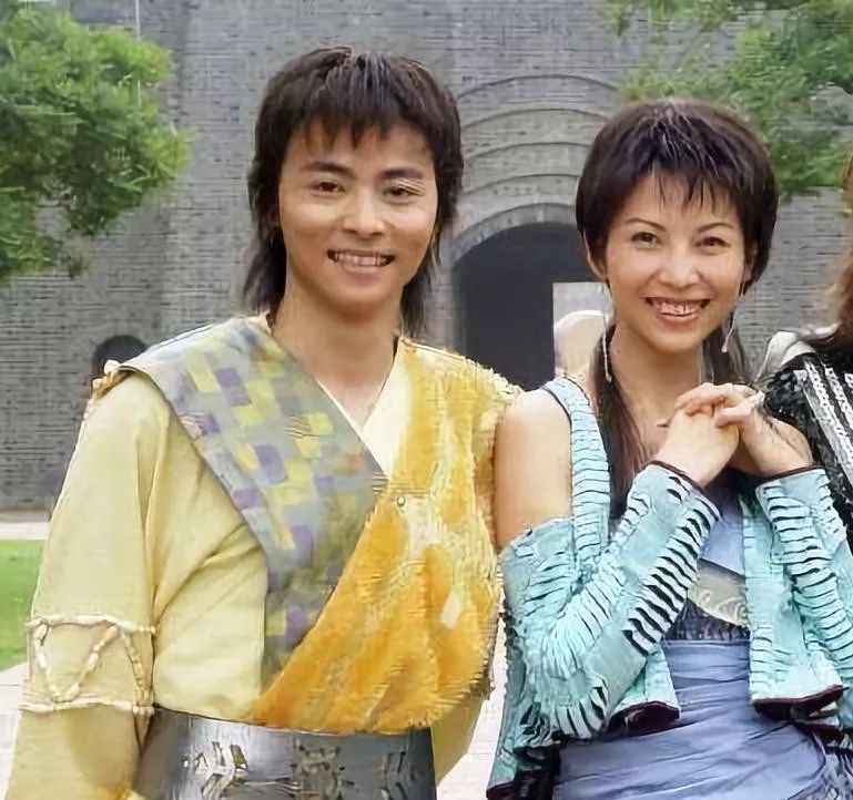 《水月洞天》播出17年：有人54歲仍單身，有人無戲可拍卻身家過億