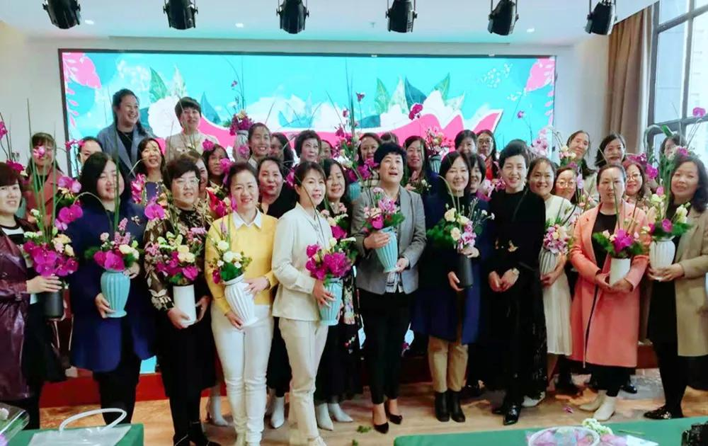 【与美丽为伴 携幸福同行】白银市妇联 白银市税务局庆“三八”插花才艺展示活动为您精彩呈现！