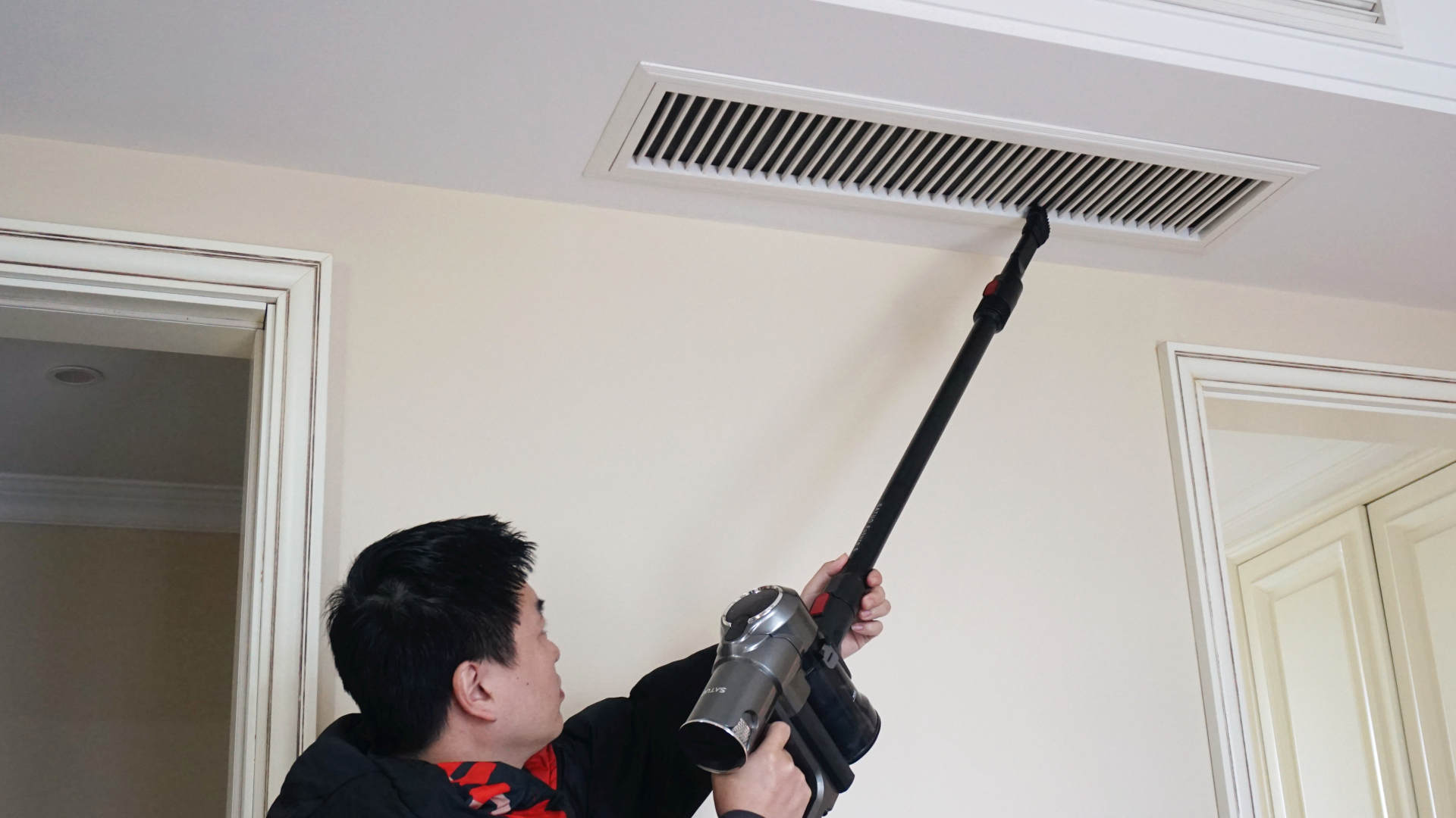 地面清洁的革命，设计比戴森更优秀，国货新品吸拖一体更高效