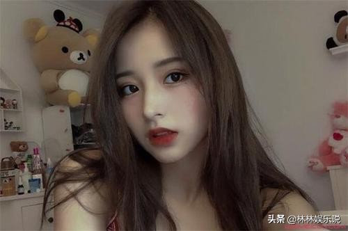 《青2》新秀！喻言16岁黑历史被扒出，公司快速注销账号无济于事