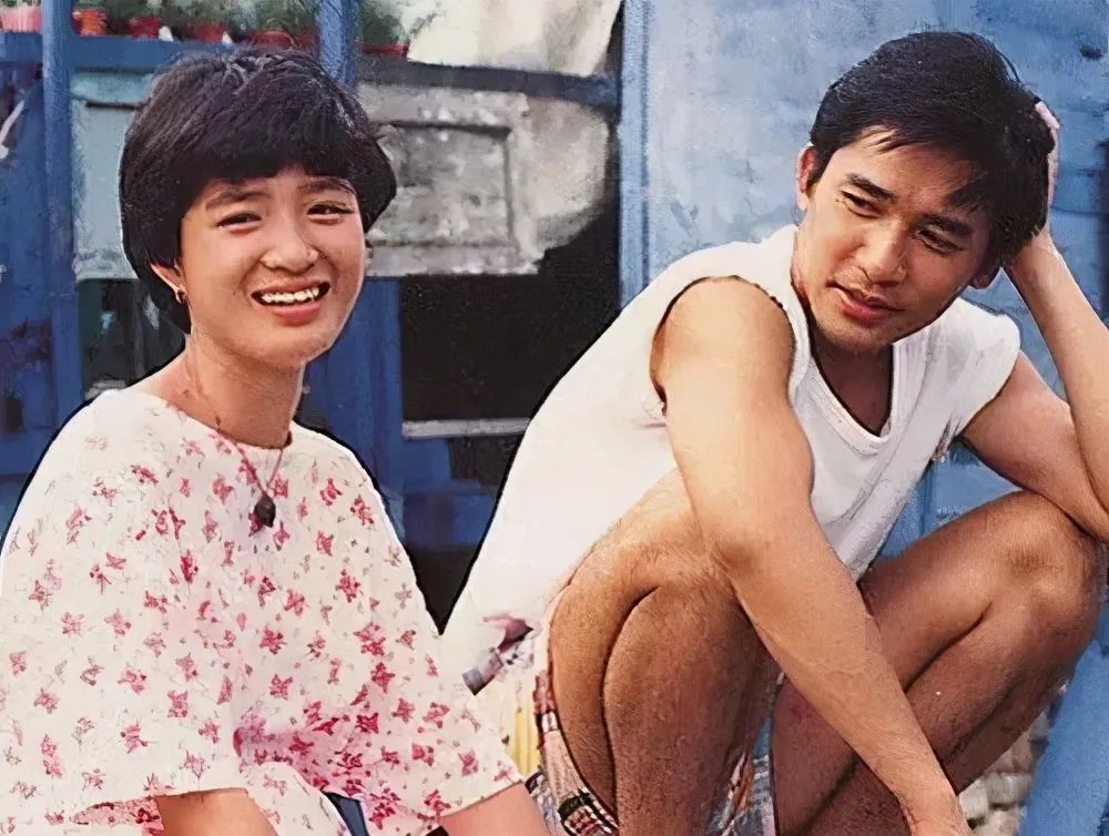 25年過去，《笑傲江湖》演員現(xiàn)狀，有人直播，有人出家，有人離世