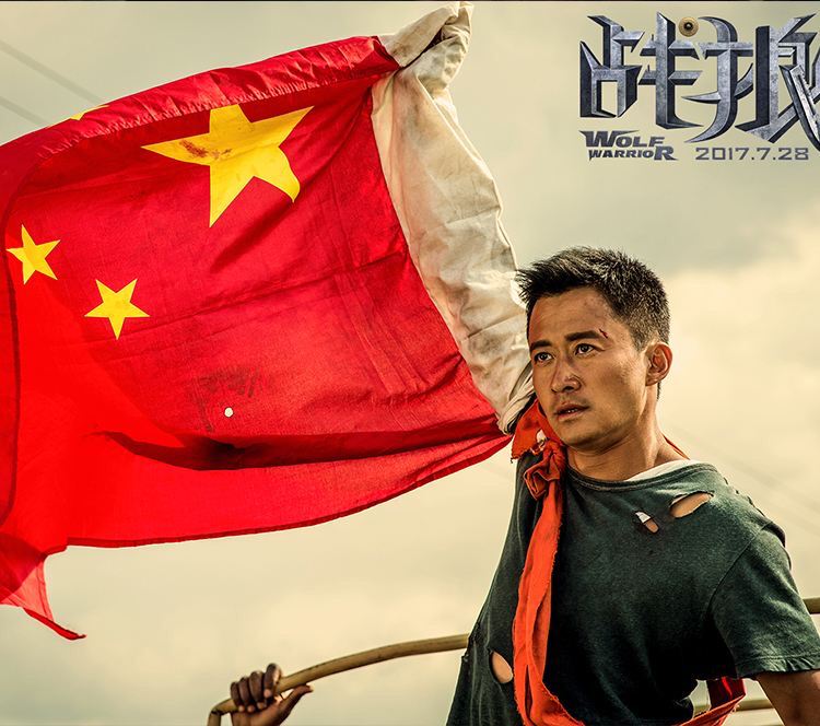 吴京老婆谢楠罕晒娃，6岁吴所谓肌肉不输爸，下