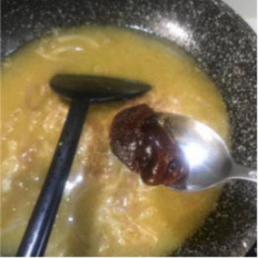 紧实的牛肉搭配嫩滑的豆腐，满满一锅汤，暖心又暖胃