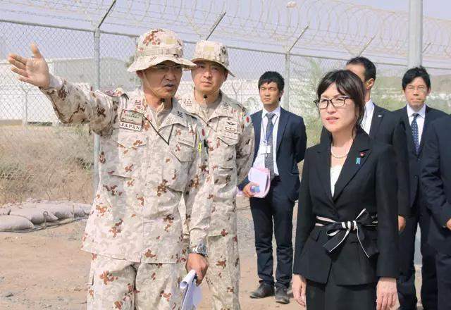 稻田朋美，當(dāng)年風(fēng)光無限的鷹派女將，如今可好？
