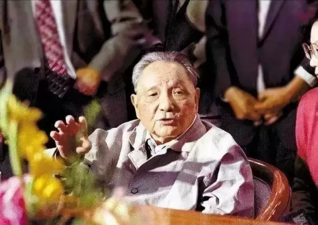 杨振宁称杜聿明为“杜先生”，周总理急忙纠正：应该叫岳父大人