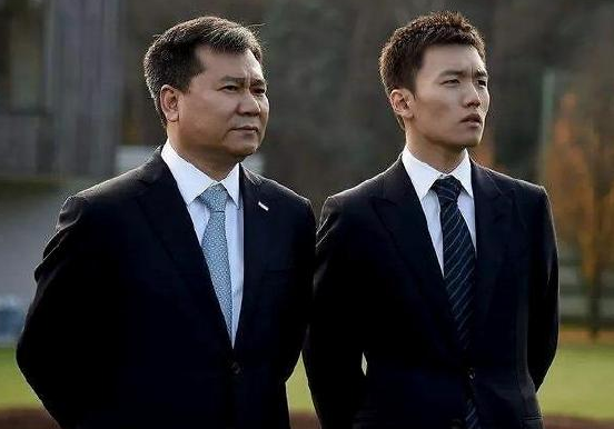 张康阳冒险回欧洲！意媒披露野心：亲眼看国米