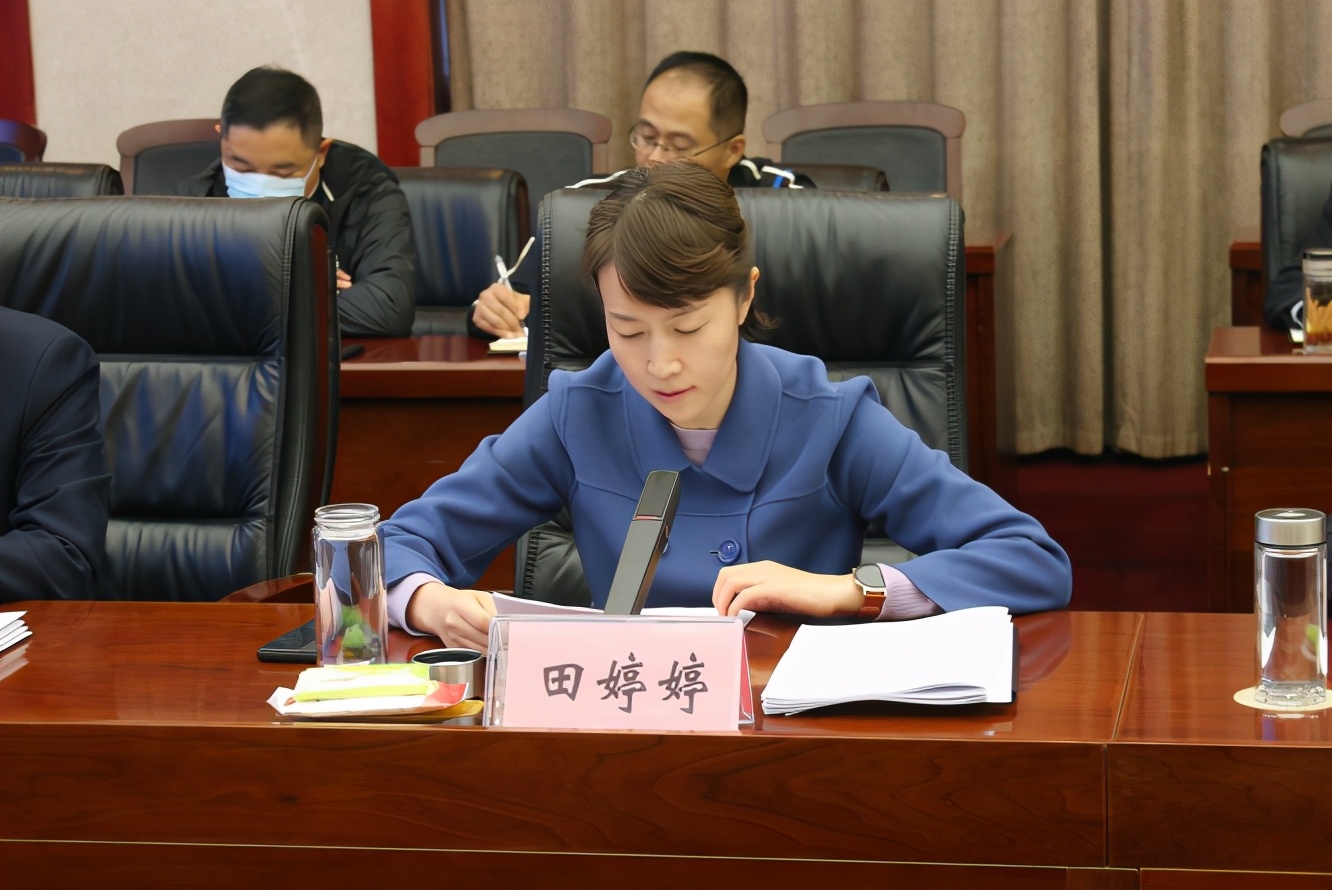 真抓实干奋勇争先河东区召开乡村振兴座谈会