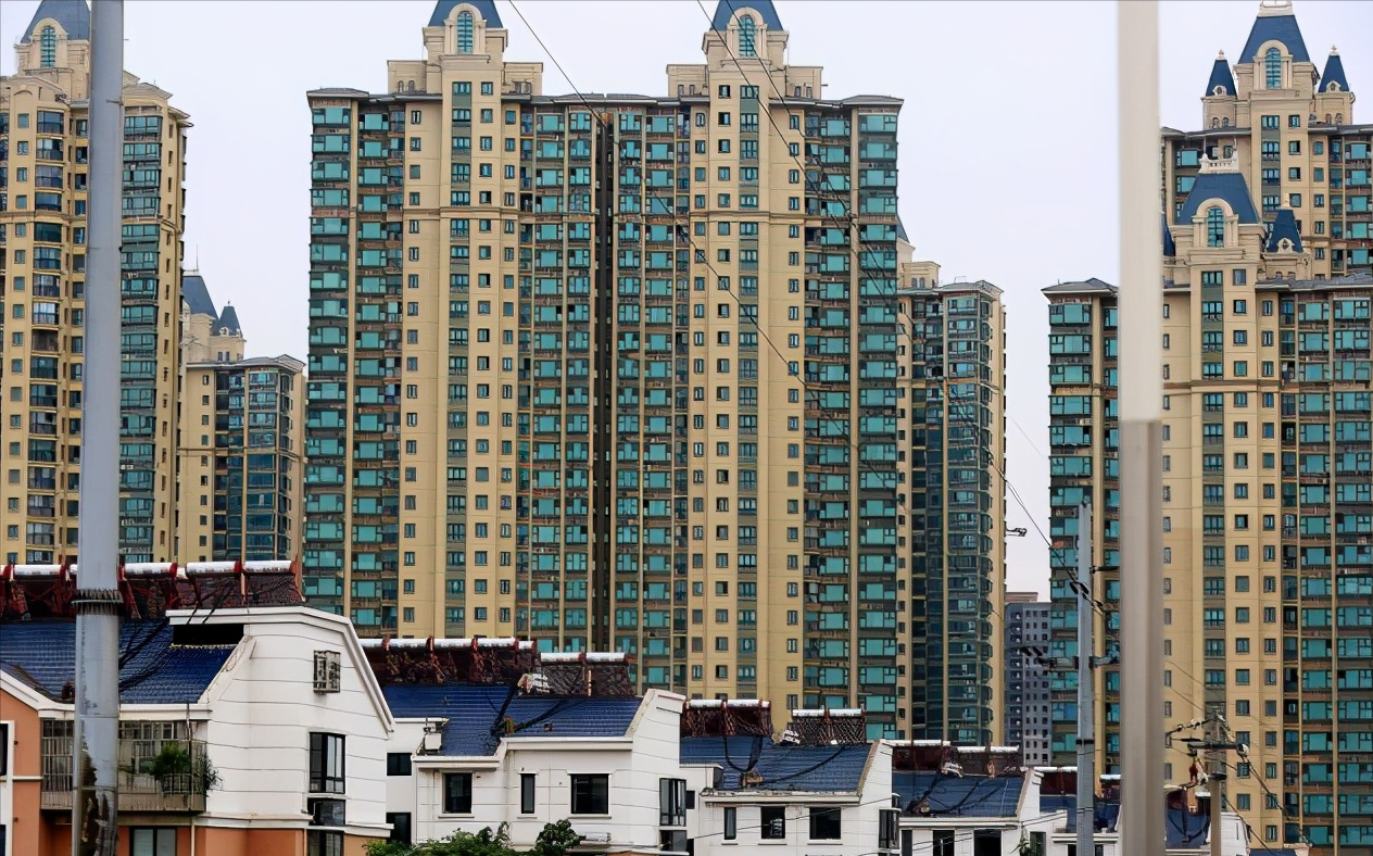 又一城“房价调整”了？房价3.9万/㎡跌至1.7万/㎡