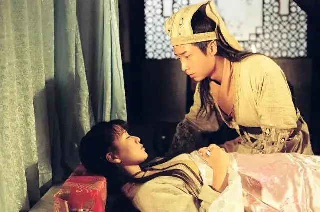 《鹿鼎记》10位主演近况：男三离婚4次，“二老