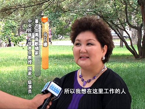 吉祥三宝过去14年：爸爸逝世，妈妈隐退，演女儿