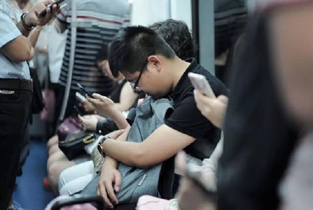 北京后厂村：精英云集 ，“月入五万消费五千”