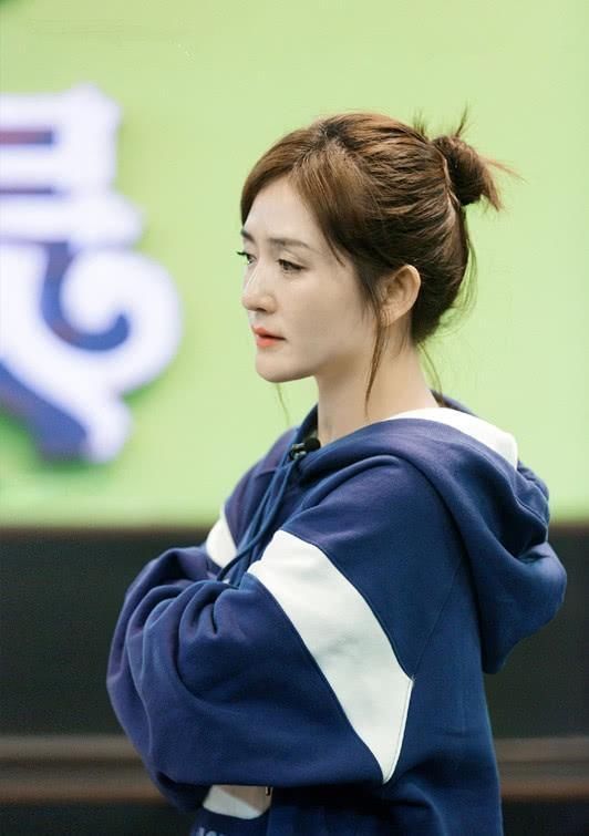 谢娜：从“太阳女神”到万人嫌，康辉曾表示没